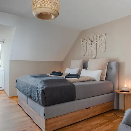 Appartamento Schlossberg Panorama - 1 Bedroom & Lift & Free Parking By Hero Homes